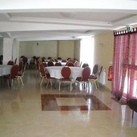Hotel Acostel โม ภายนอก รูปภาพ