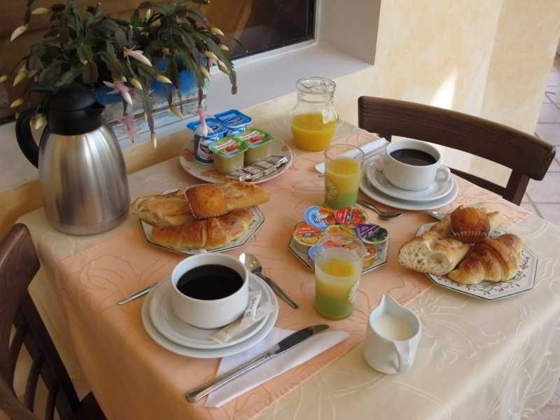 Hotel Acostel โม ภายนอก รูปภาพ